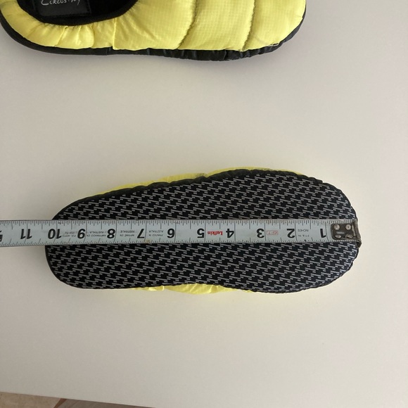 Circus puff slides slippers ✨ free with purchase - Picture 5 of 6